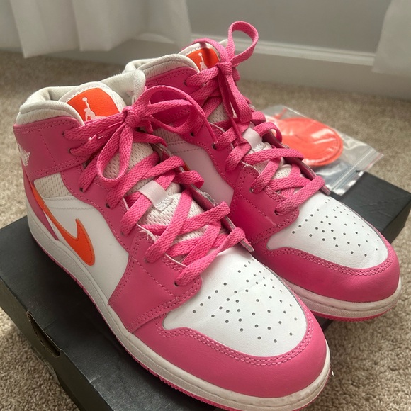 Jordan 1 - Picture 5 of 5